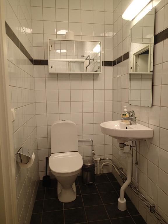 Areguiderna - Bubblans Laegenheter Are Torg Daire Oda fotoğraf